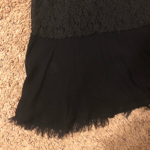 Black lace tunic top - Picture 4 of 6